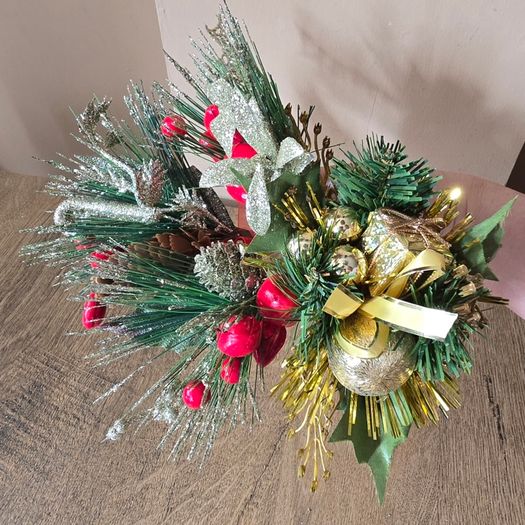 4 Christmas picks