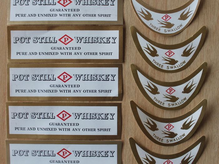 Neck and footer John Power & Son whiskey bottle vintage labels