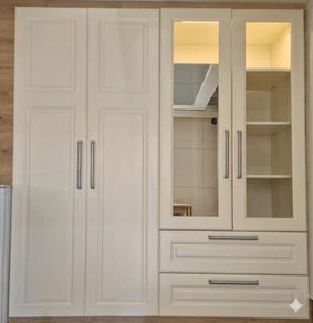 wardrobe