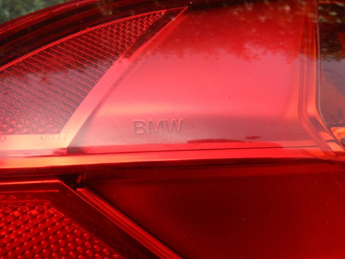 Genuine BMW rear tail light unit,316 D,F30