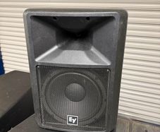Electro-Voice SX300 speaker