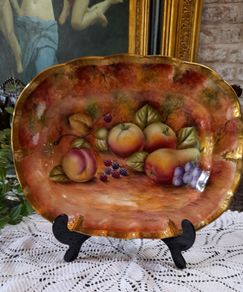"Baroness "  large plate