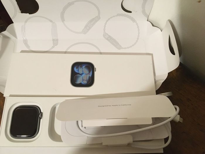Apple Watch 11 (46mm) never worn open box