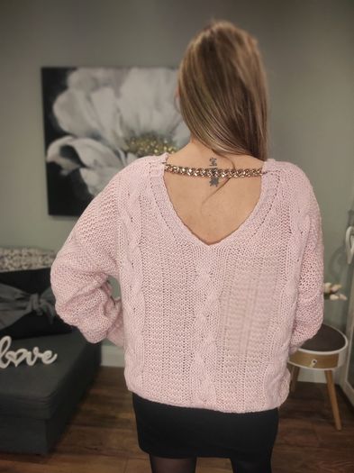 Sweater with golden chain 6-12 size