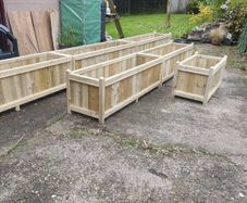 Planter boxes (Long)