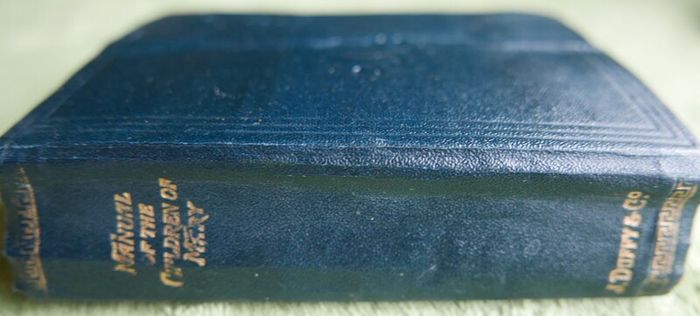 Vintage Manual of the Children of Mary