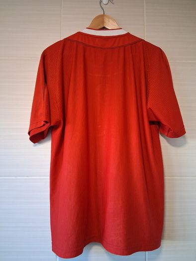 Liverpool Jersey. Official Reebok Mens Home Jersey From Season 2002 To 2004. Authentic Original From 2002. Not A Modern Day Remake.