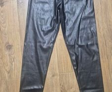 Trousers 10-11yo (fake lather look)