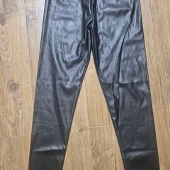 Trousers 10-11yo (fake lather look)