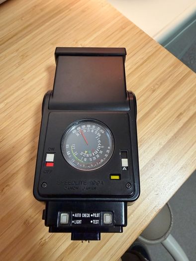 Canon Speedlite 199A