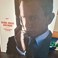 A very very unique James Bond Book.