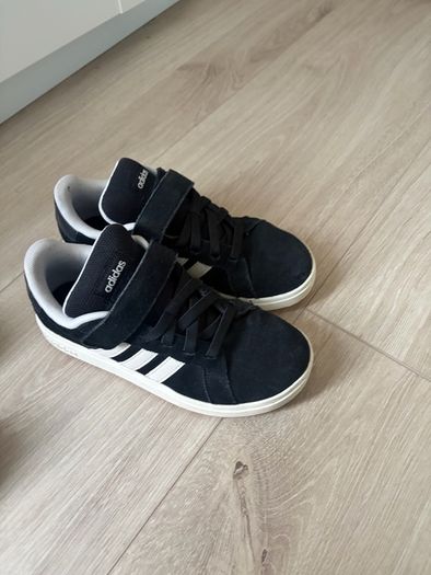 Adidas size 2