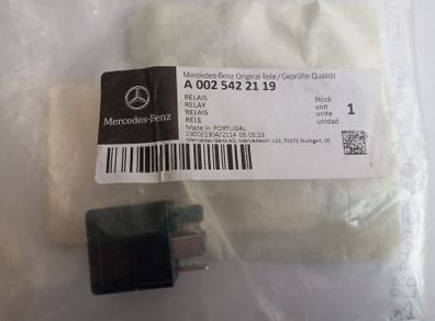 Genuine Signal Relay 0025422119 for Mercedes MB