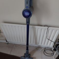 TOWER VL30PLUS Cordless Vacuum Cleaner in excellent condition