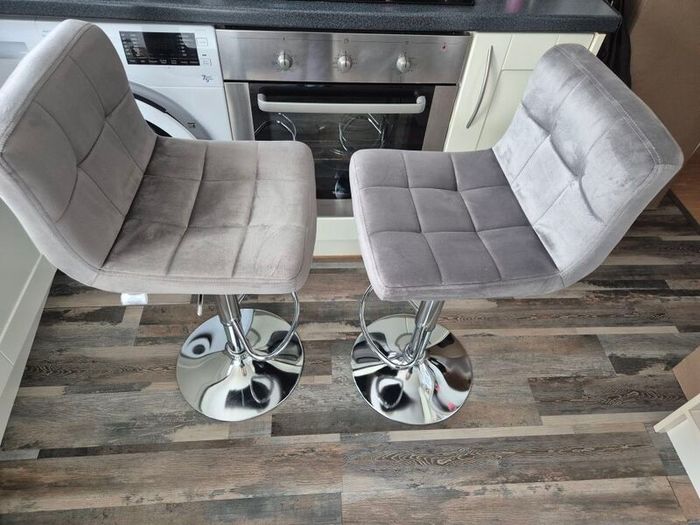 bar stools