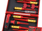 Neilsen 12pc Vde Insulated T Bar Pozi Flat Slotted Magnetic Tip Screwdriver Set
