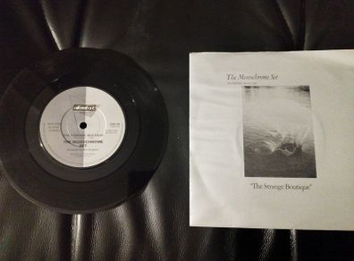 Monochrome set Strange Boutique 7"