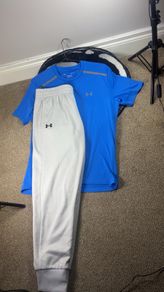 Under Armour 2 Piece Tech Set