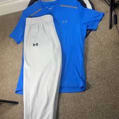 Under Armour 2 Piece Tech Set