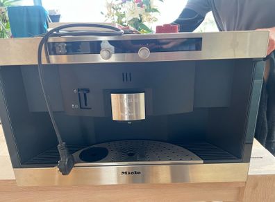 Miele Built-In Coffee Machine CVA 2650 Nespresso System