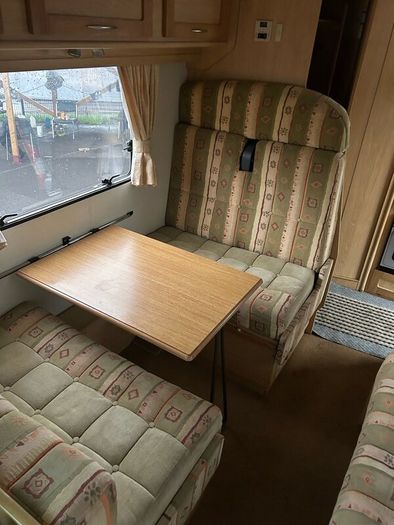 NI 2002 Autoquest 100 2.3 TD 4-Berth