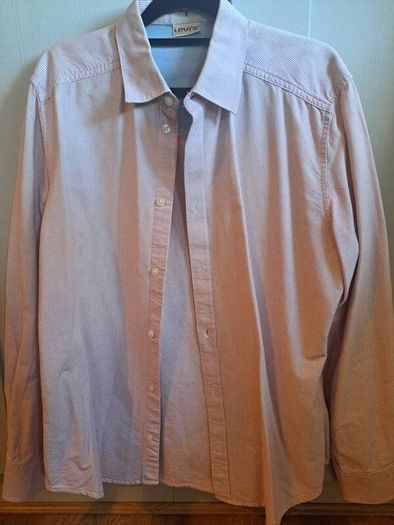 Levis Shirt large