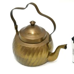 Vintage Brass tea kettle| tea pot
