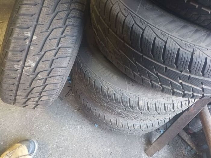 5x112 alloys and tyres like new