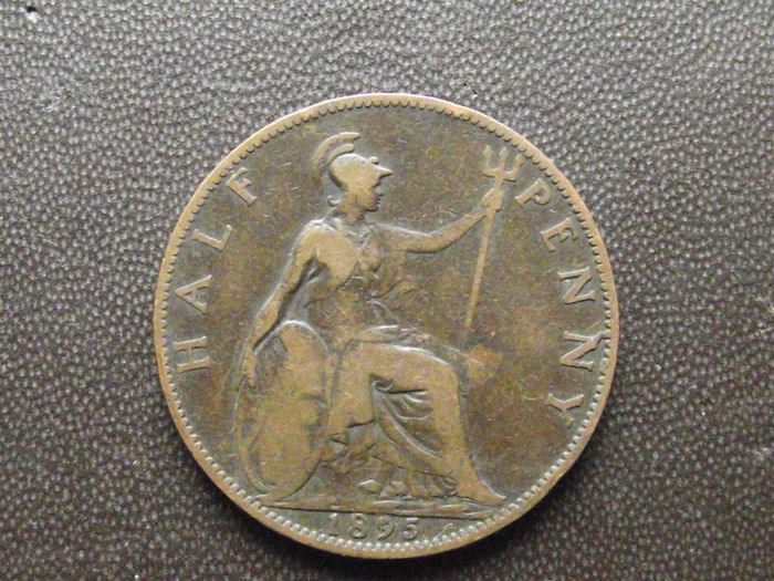 1895 Great Britain. Victoria. Half Penny