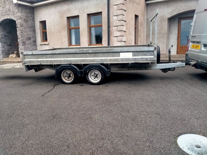 Trailer