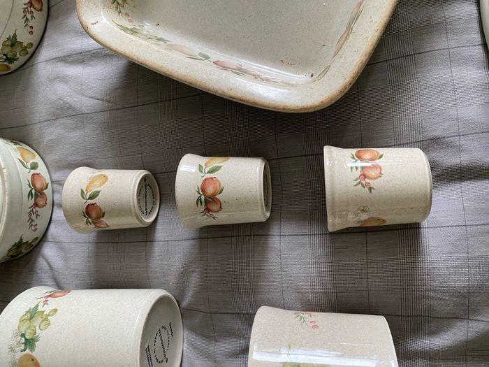 Wedgewood 'Quince' Dinner Service Set