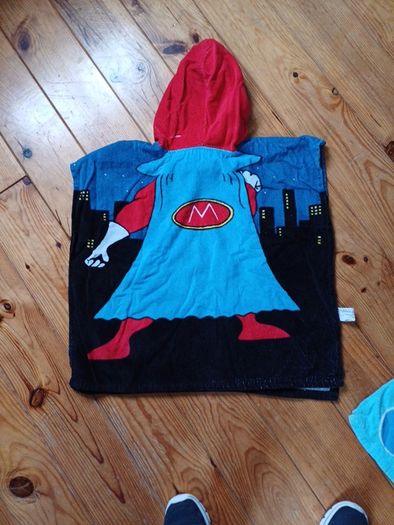 Superhero Hooded Towel / Poncho