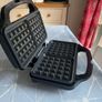 Salter waffle maker Image 2
