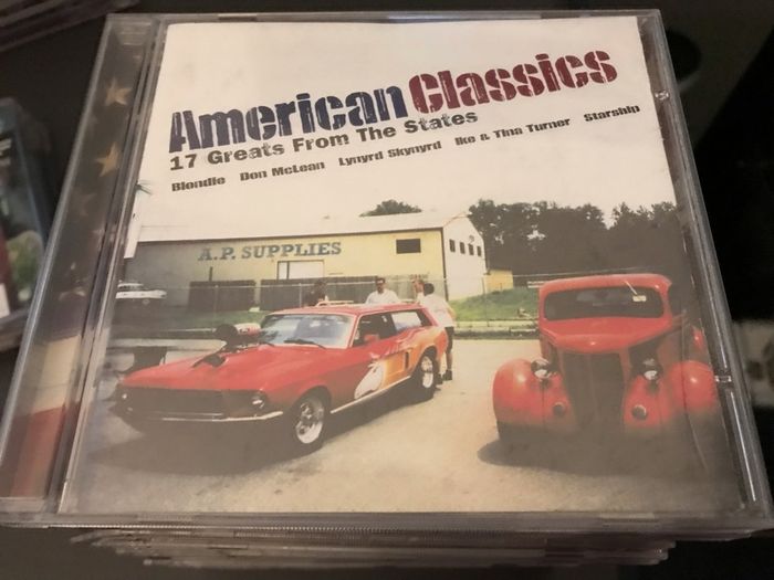 American Classics - 17 Greats From The States      CD
