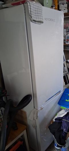 Nordmende Fridge/Freezer