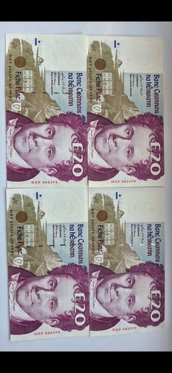 10 consecutive 20 pound banknotes