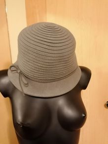 Women's Hat REDUCED NWT Per Una Grey Wool