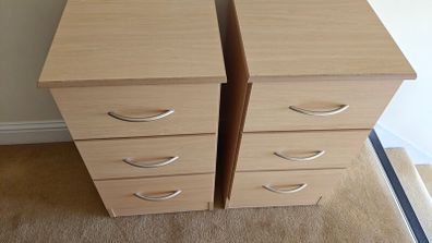2 x Bedside Lockers