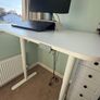 IKEA Bekant Electric Sit/Stand Desk Image 2