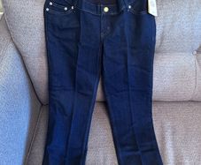 maternity jeans M (new with tags)