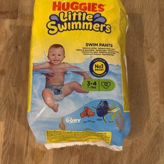Disposable swim nappies