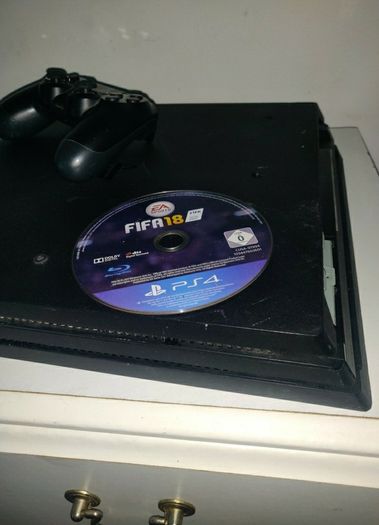 ps4 pro  read