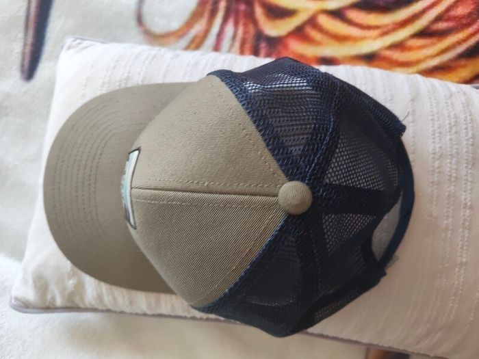 Buff hat
