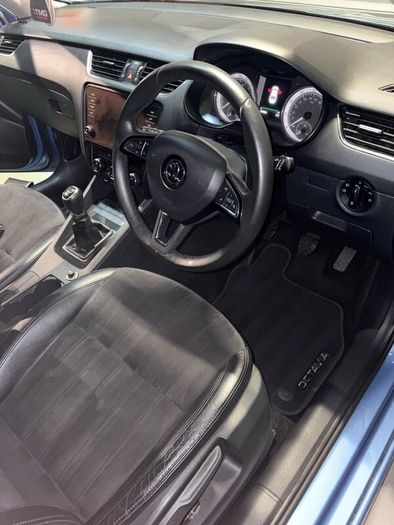 Skoda Octavia MK3 Facelift Tech & Comfort Pack