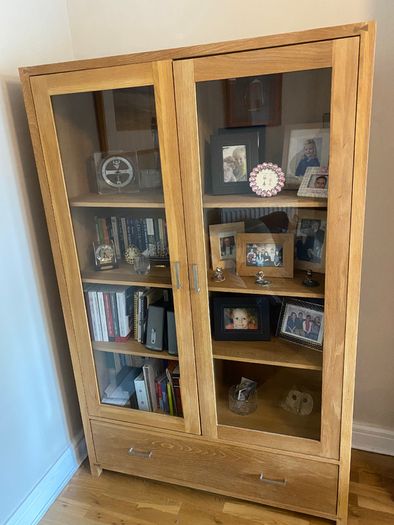 Display cabinet