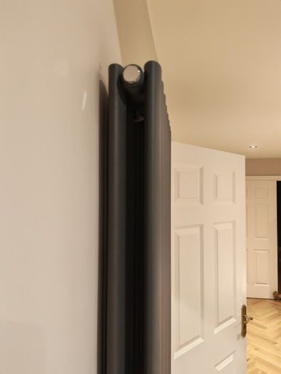 Vertical Radiator