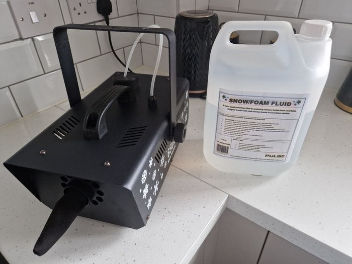 Foam and Snow Machine
