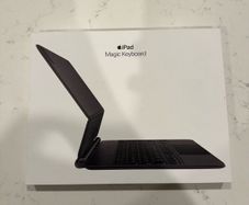 Apple iPad Magic Keyboard (Model A2261)  Black