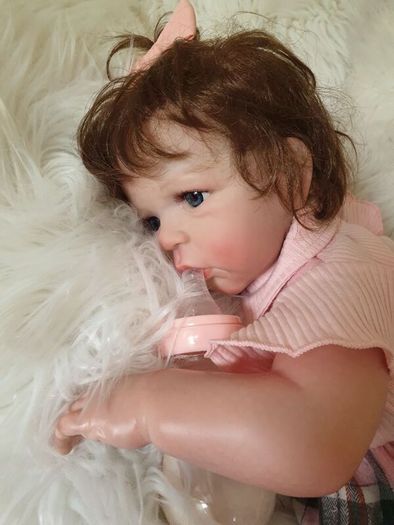 Reborns By Laura.  Introducing Annie.  Heavy, Weighted Reborn Doll