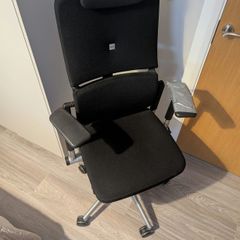 Steelcase Please V2